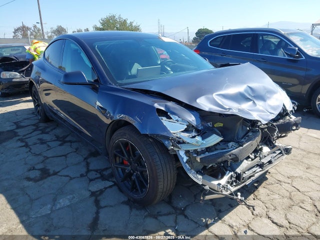 2018 TESLA MODEL 3 5YJ3E1EA6JF045646 Photo 0