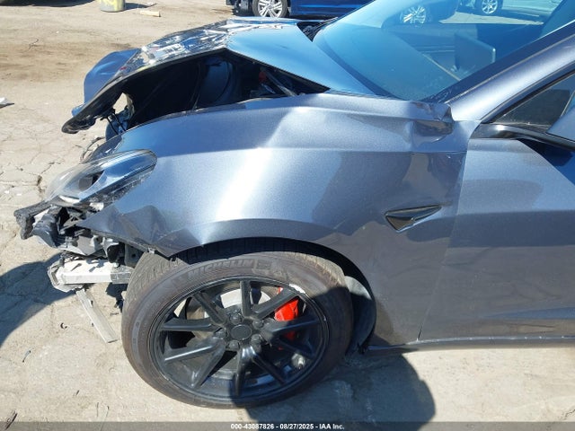 Tesla MODEL 3 2018 5YJ3E1EA6JF045646 Image 19