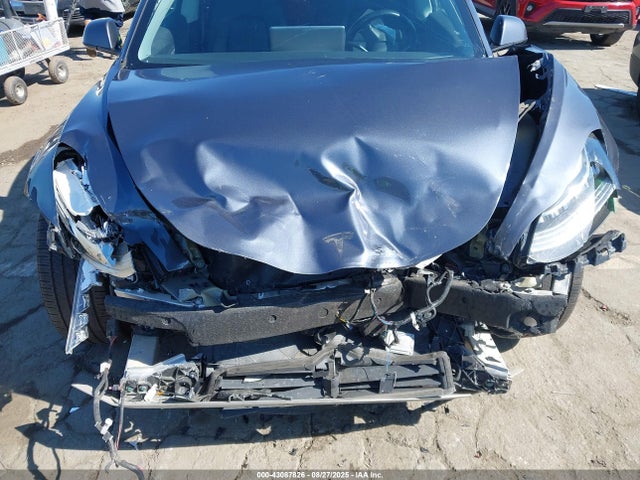 2018 TESLA MODEL 3 5YJ3E1EA6JF045646 Photo 5