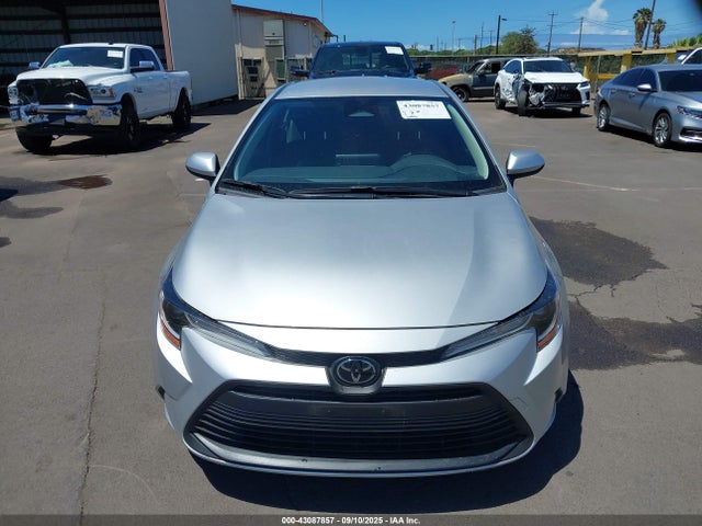 JTDB4MEE8RJ016849 Toyota Corolla