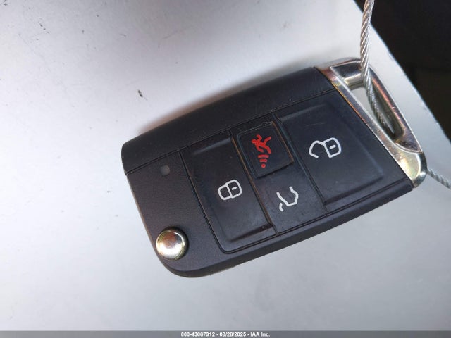 3VWH17AU7HM538176 Volkswagen 1.8 tsi
