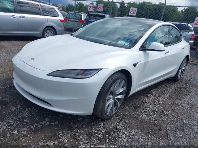 2024 TESLA MODEL 3 5YJ3E1EB2RF810761 Photo 1