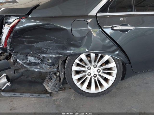 2018 CADILLAC CTS 1G6AS5SSXJ0185690 Photo 5