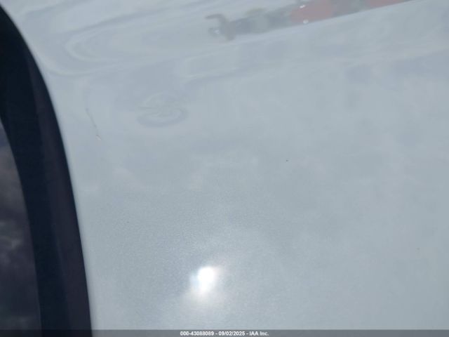 2018 ACURA RLX SPORT HYBRID JH4KC2F99JC000269 Photo 5