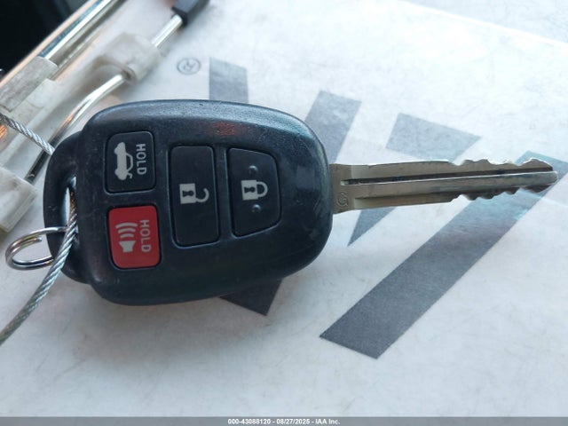 JF1ZNAA19F9710515 Scion 2000cc na