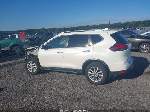 Aukcja sprzedaży 2017 Nissan Rogue Sv, vin: 5N1AT2MV9HC748183, numer aukcji: 43088139