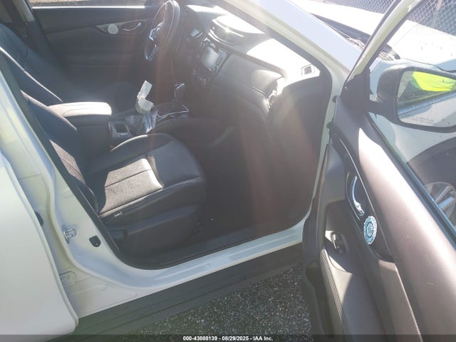 Aukcja sprzedaży 2017 Nissan Rogue Sv, vin: 5N1AT2MV9HC748183, numer aukcji: 43088139