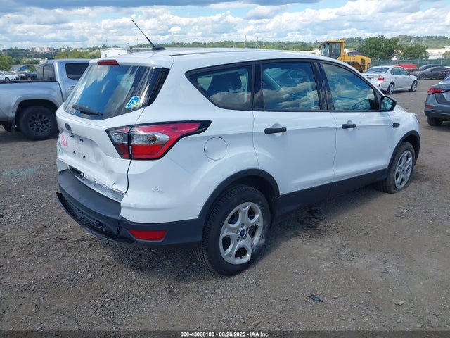1FMCU0F71HUE25636 Ford 2.5l i-vct