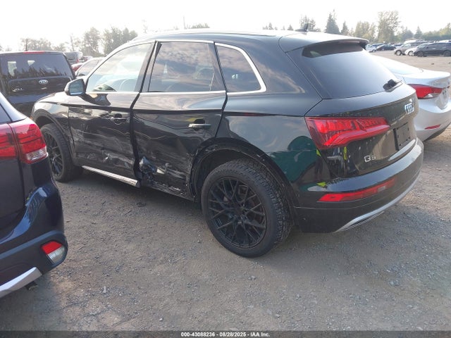 2018 AUDI Q5 WA1BNAFY8J2200962 Photo 2