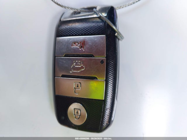 KIA dohc gdi nu 2015 KNDJP3A54F7185553 Image 11