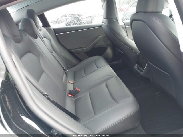 2025 TESLA MODEL 3 5YJ3E1EA5SF968895 Photo 7