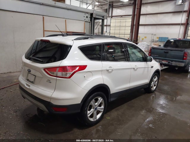 1FMCU9GX1FUB12716 Ford Escape