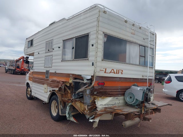 43088404 :رقم المزاد ، C096267S0227 vin ، 1977 Dodge Truck مزاد بيع