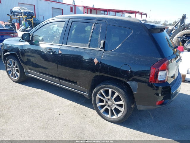 1C4NJCBA1GD711235 Jeep Compass