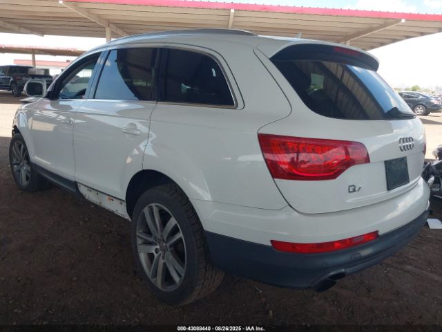 2011 AUDI Q7 WA1LGAFE3BD001974 Photo 2