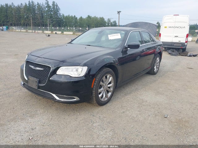 2C3CCARG5GH234350 Chrysler 300