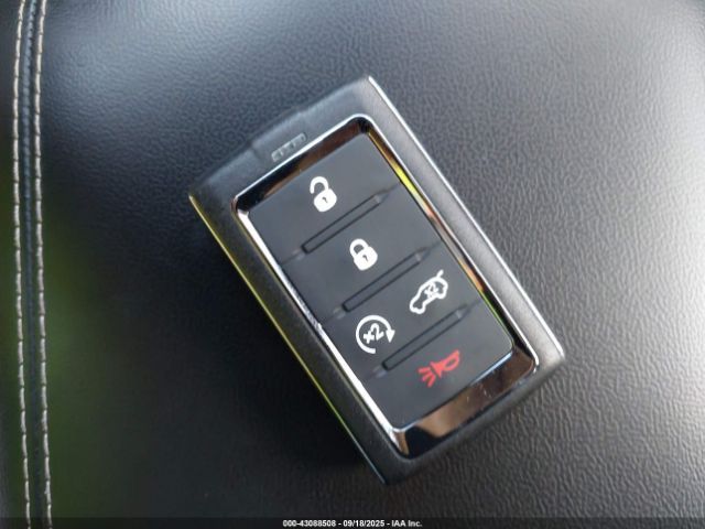 2021 JEEP GRAND CHEROKEE L 1C4RJJAG9M8207466 Photo 10