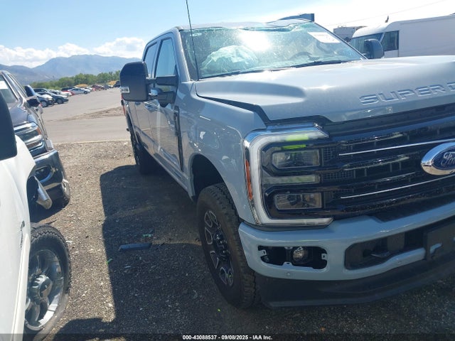 Ford F-350 Platinum 2025 1FT8W3BT3SED80774 Image 14