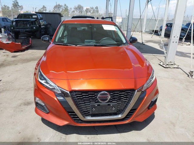 1N4BL4CV9MN419851 Nissan Altima