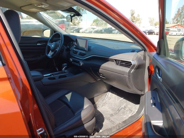 1N4BL4CV9MN419851 Nissan Altima