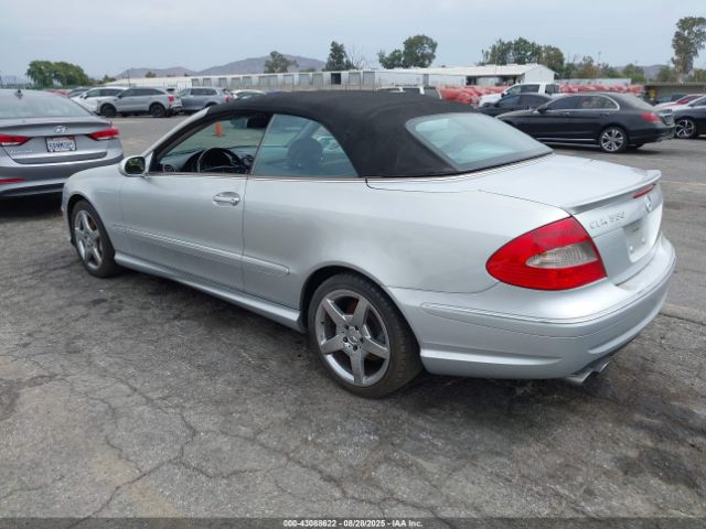 2007 MERCEDES-BENZ CLK 550 WDBTK72F77T080597 Photo 2