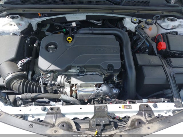 1G1ZD5ST9SF128360 Chevrolet lfv