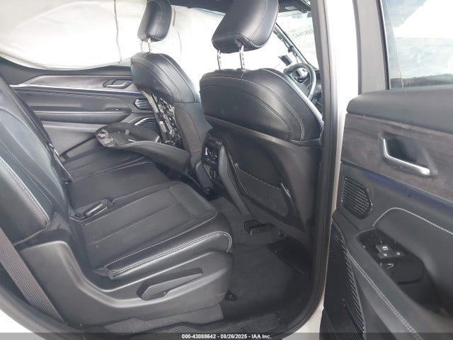 1C4RJKDGXN8516530 Jeep GRAND CHEROKEE L