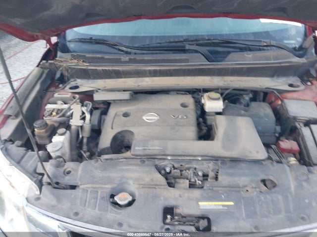 5N1AR2MM6GC605082 Nissan Pathfinder