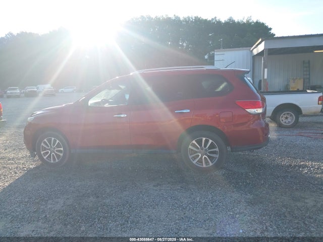 5N1AR2MM6GC605082 Nissan Pathfinder