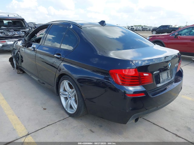 BMW 535i Xdrive 2015 WBA5B3C59FD543645 Image 3