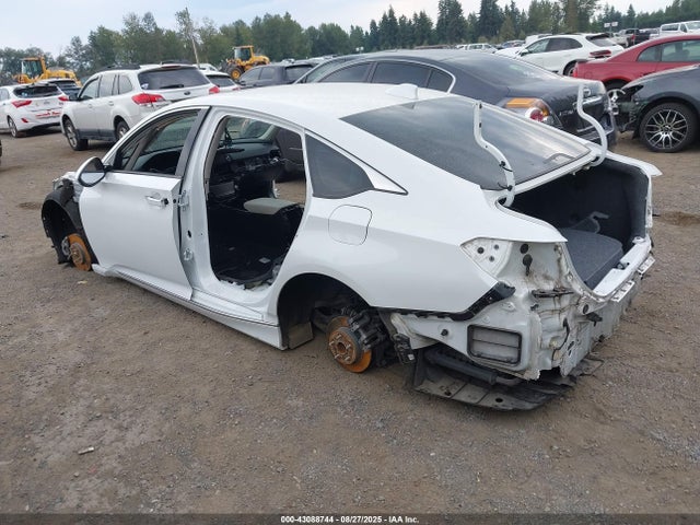 Honda lfb2 2019 1HGCV3F95KA011175 Image 3