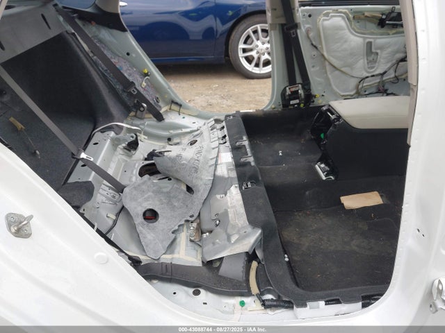 Honda lfb2 2019 1HGCV3F95KA011175 Image 8