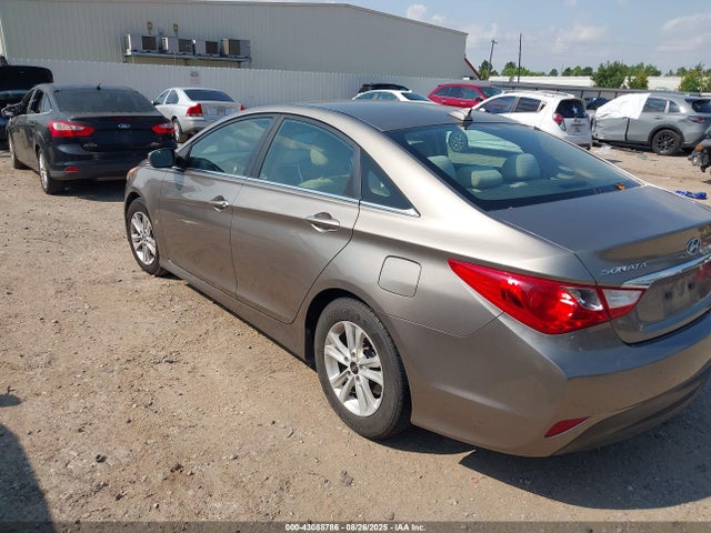 5NPEB4AC8EH926771 Hyundai gamma