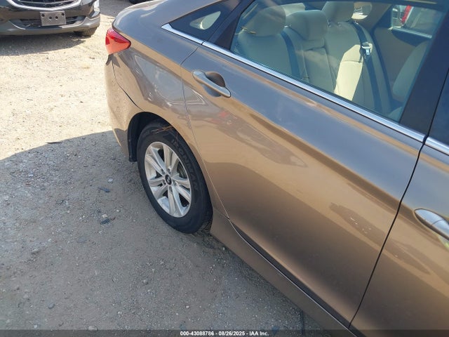 5NPEB4AC8EH926771 Hyundai gamma