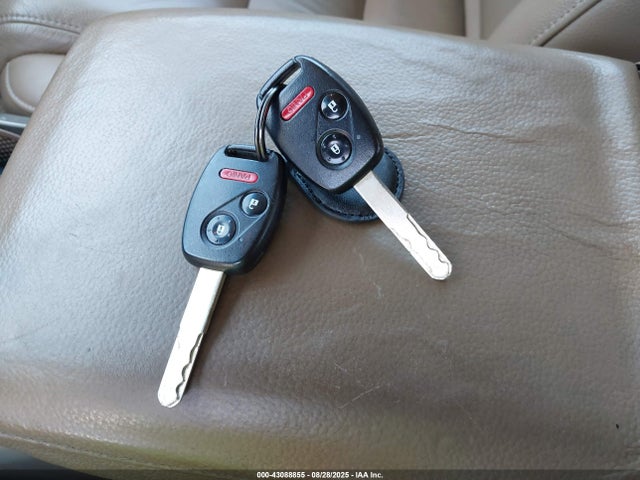 43088855 :رقم المزاد ، 2HKYF18526H508053 vin ، 2006 Honda Pilot Ex-l مزاد بيع