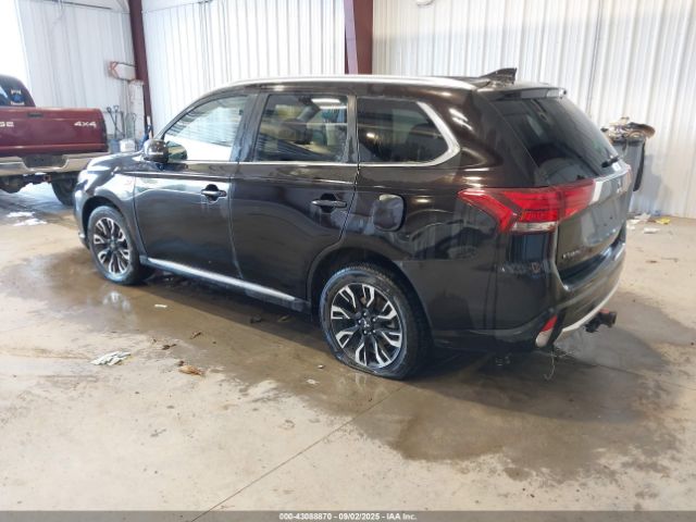2018 MITSUBISHI OUTLANDER PHEV JA4J24A56JZ030739 Photo 2