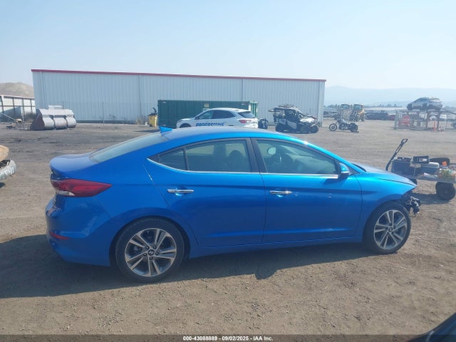 5NPD84LF3HH069572 Hyundai Elantra