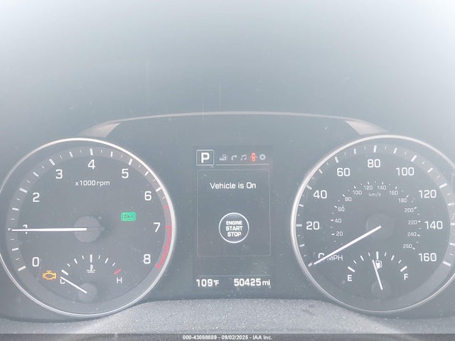 5NPD84LF3HH069572 Hyundai Elantra