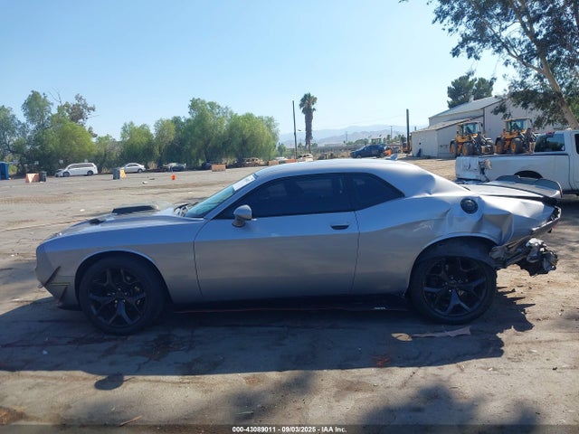 2C3CDZAGXGH336301 Dodge 2016