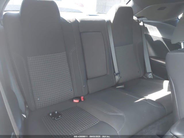 2C3CDZAGXGH336301 Dodge 2016