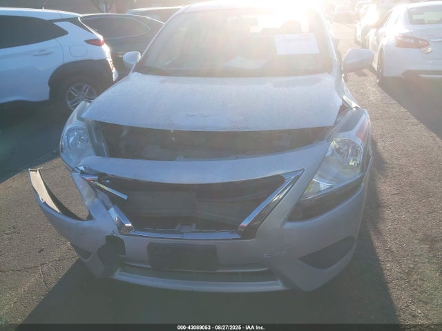 Nissan Versa 2016 3N1CN7AP1GL829615 Image 6