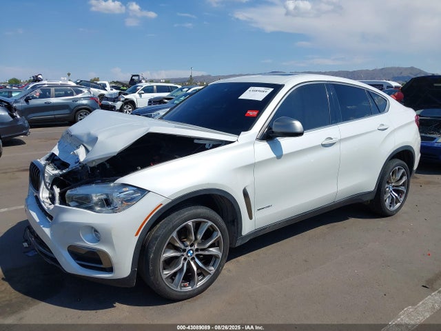 BMW X6 2018 5UXKU2C59J0X50982 Image 2