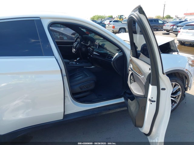BMW X6 2018 5UXKU2C59J0X50982 Image 5