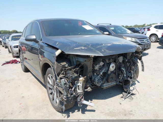 2018 AUDI Q7 WA1LAAF71JD045263