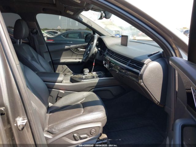 2018 AUDI Q7 WA1LAAF71JD045263 Photo 4