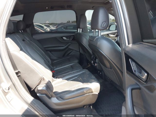 2018 AUDI Q7 WA1LAAF71JD045263 Photo 7