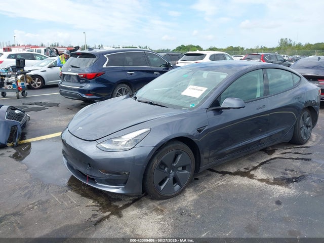 2022 TESLA MODEL 3 5YJ3E1EB9NF267483 Photo 1