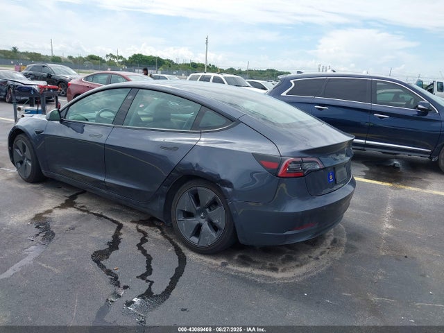 2022 TESLA MODEL 3 5YJ3E1EB9NF267483 Photo 2