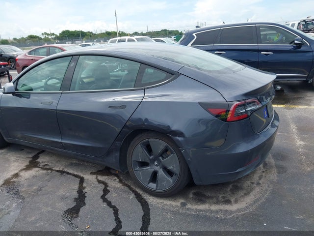 2022 TESLA MODEL 3 5YJ3E1EB9NF267483 Photo 5
