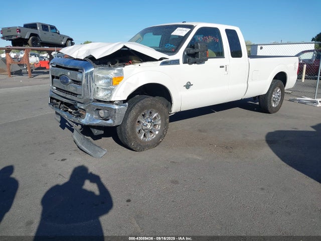 Ford F-250 2014 1FT7X2BT7EEA73292 Image 2